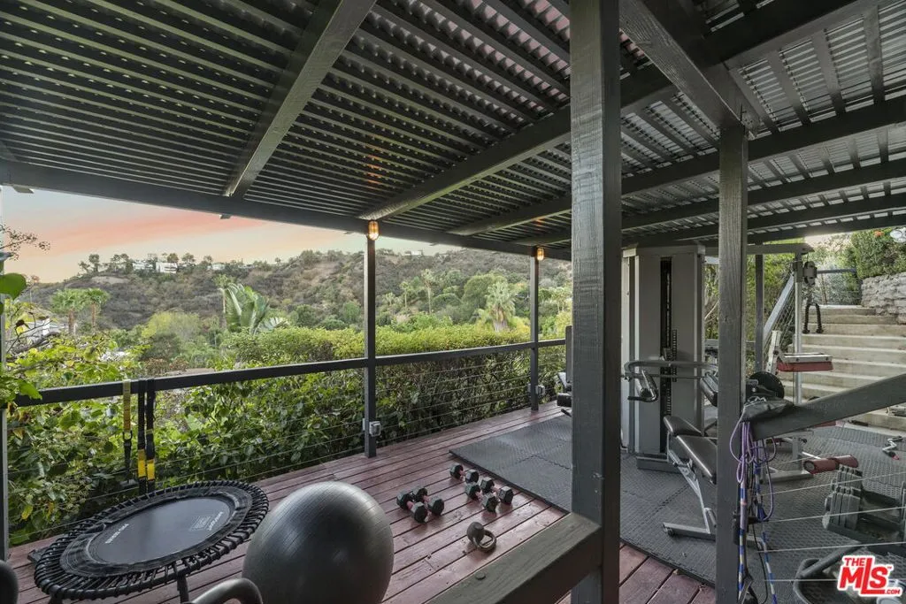 8414 Edwin Drive, Los Angeles, California 90046 home-pic-34